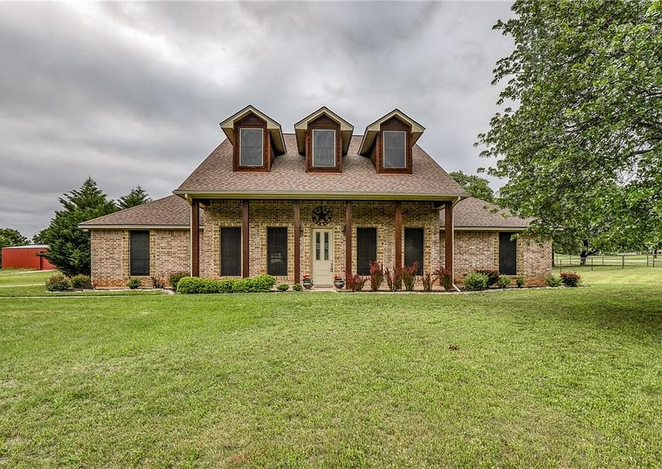 1st image of 201 Forest Creek Cir