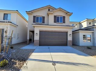 482 S Deep Creek Dr, Washington, UT 84780