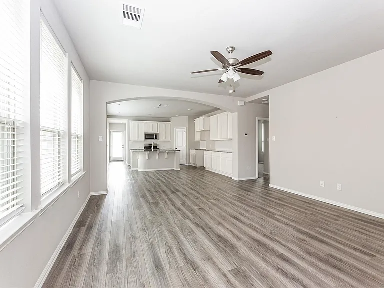 15211 Stuart Bat Cave Ln — Photo 5