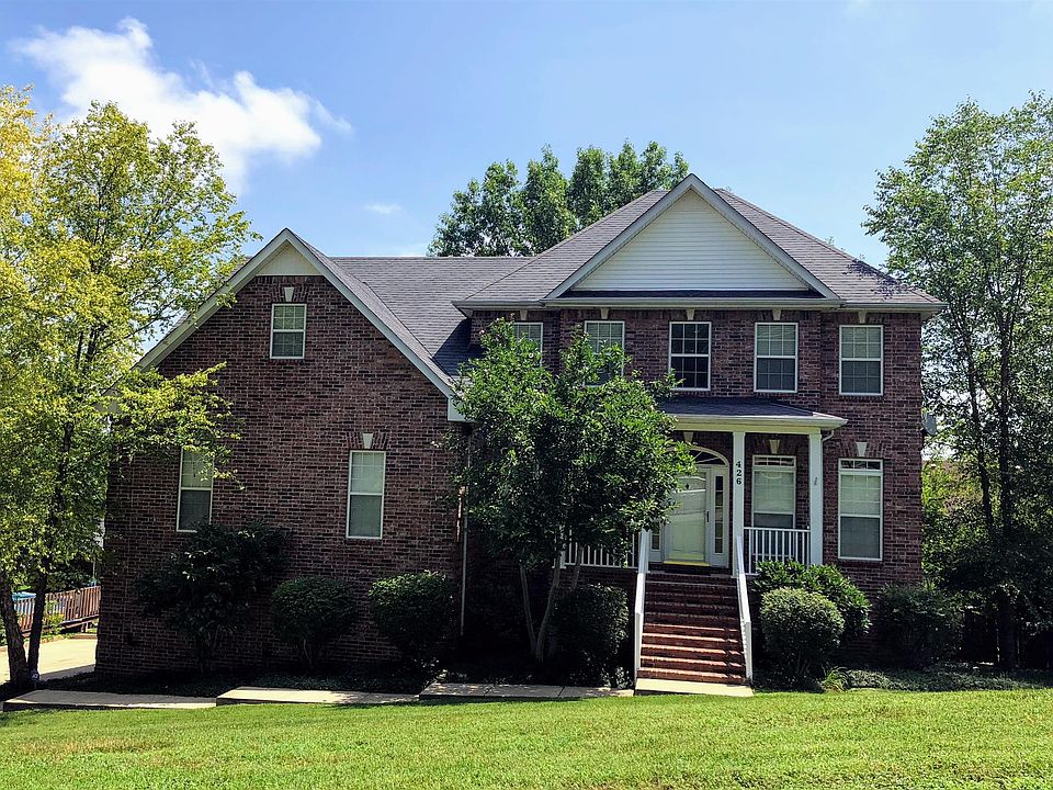 1st image of 426 Westwood Dr