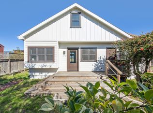 370 Overlook Dr, Bolinas, CA 94924