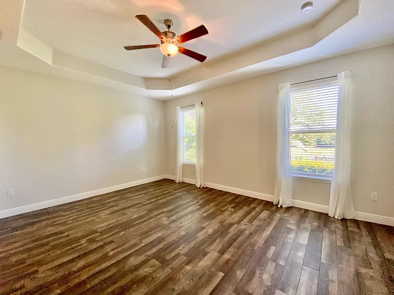 16238 Wind View Ln — Photo 10