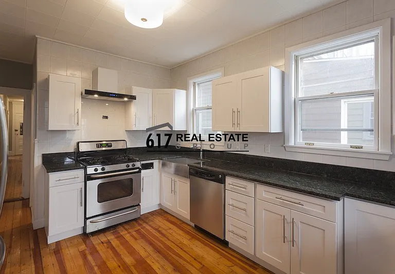 38 Cherry St #1 — Photo 1