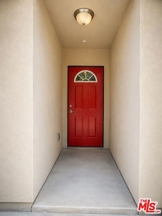 5 bed, 3.0 bath, 1820 sqft, $3,800 — Photo 1