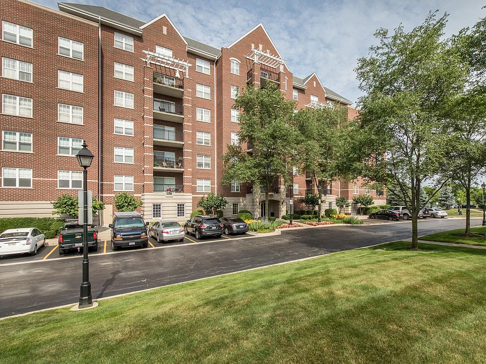 1st image of 470 W Mahogany Ct Unit 301