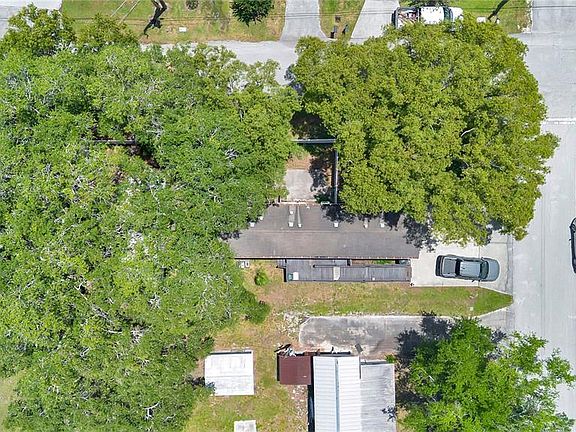 5th image of 2000 Palm St
