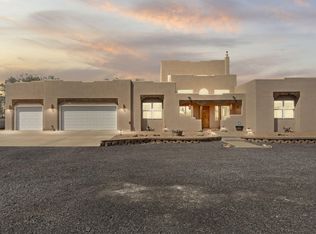 650 Barnett Rd, Bosque Farms, NM 87068