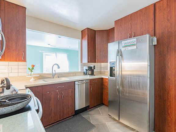 4th image of 153 W Evans St