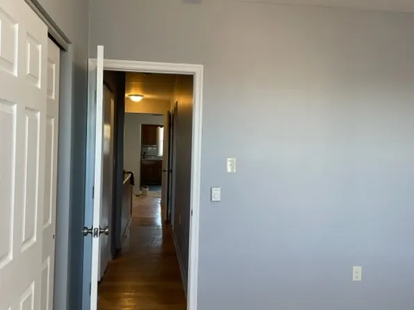 2532 S 3rd St Floor 2, Philadelphia, PA 19148