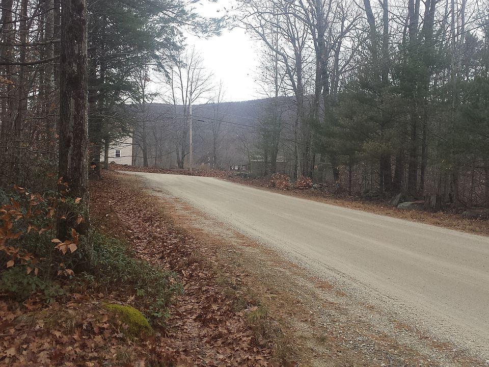 Street View, lots on left.