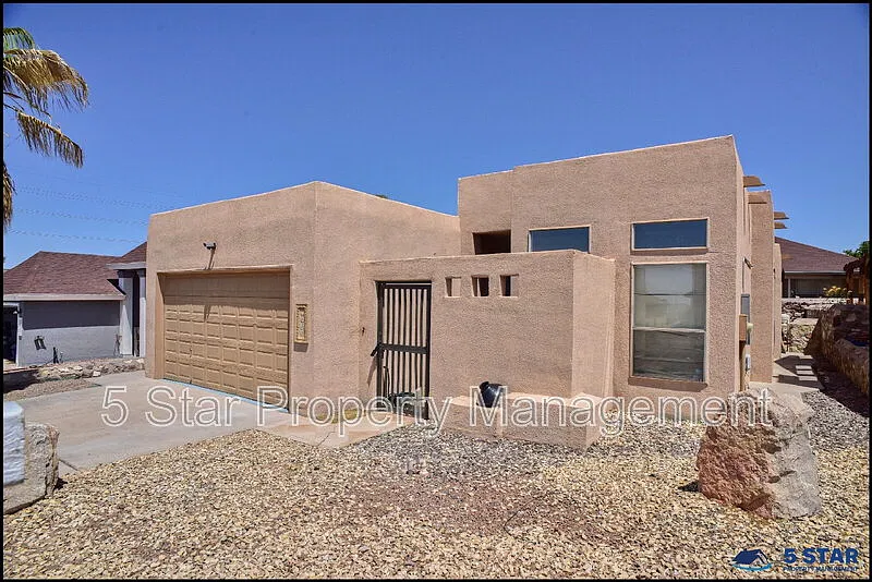 3 bed, 2.0 bath, 1486 sqft, $1,825 — Photo 1