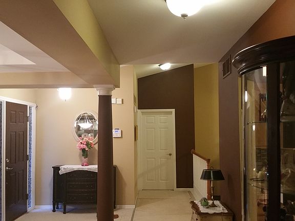 5th image of 13836 Pond Bluff Dr #95
