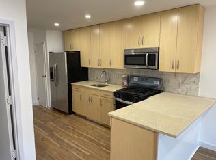 140 South St, Newburgh, NY 12550