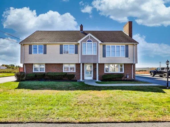 25 Venice Ave, Saugus, MA 01906