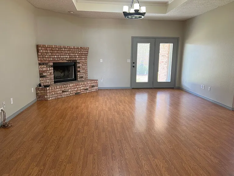 3709 Benjamin Davis Dr — Photo 5
