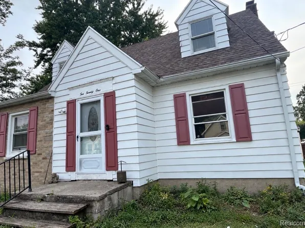1021 Hapeman St, Lansing, MI 48915