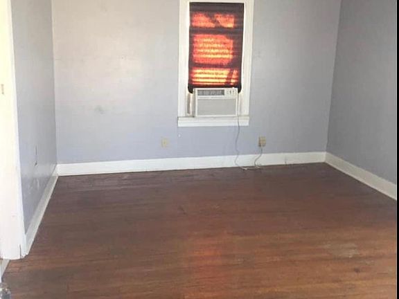 4th image of 1235 1/2 S Rockford Ave