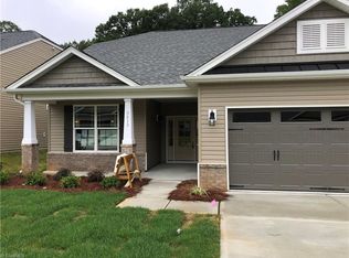 3413 Amber Meadows Rd #5, High Pt, NC 27265