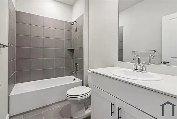701 Easthill Dr — Photo 21