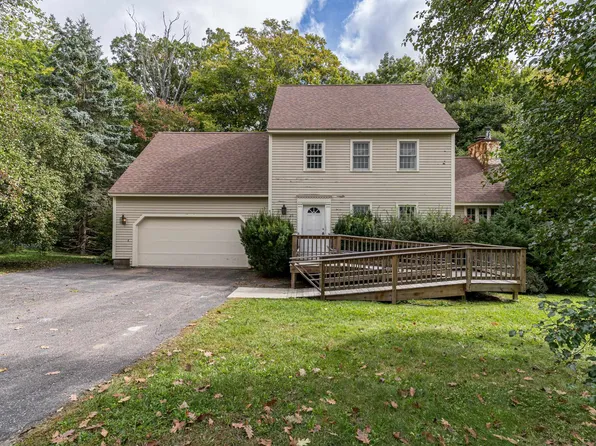 26 Governor Sawyer Lane, Dover, NH 03820