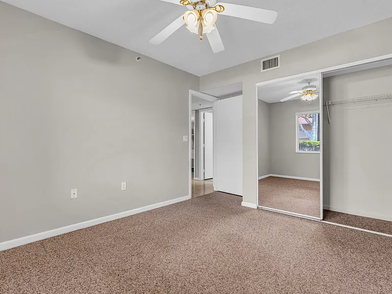 5952 Regal Glen Dr #103 — Photo 21
