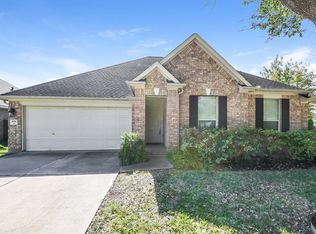 3951 Eastland Lake Dr, Richmond, TX 77406