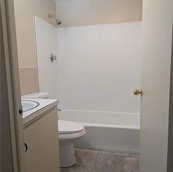 35 Gadoury Ave #13 — Photo 9