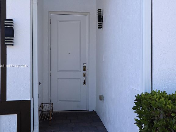 3rd image of 27440 SW 135th Avenue Rd