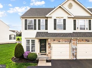 2518 Peachtree Dr, Perkasie, PA 18944