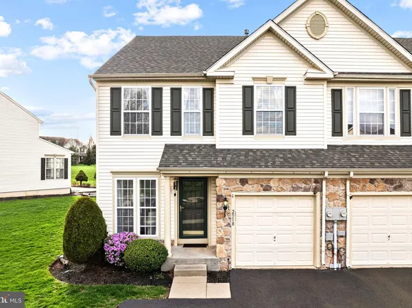 2518 Peachtree Dr, Perkasie, PA 18944