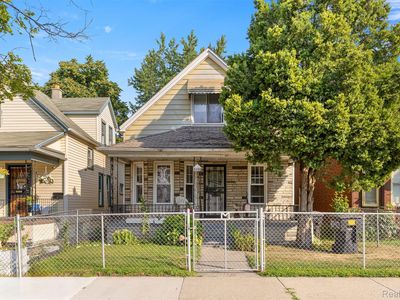 8390 Navy St, Detroit, MI, 48209