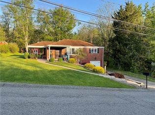 110 Old Oak Dr, Bridgeville, PA 15017