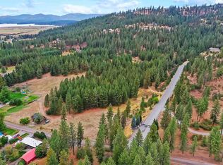 26727 E Moffat Rd, Newman Lake, WA 99025