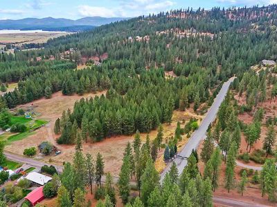 26727 E Moffat Rd, Newman Lake, WA, 99025