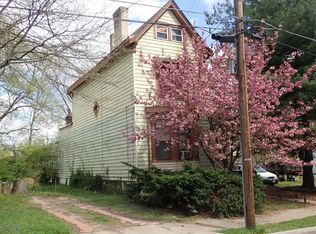 1030 Beech Ave, Cincinnati, OH 45205