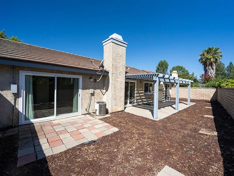 25634 Salceda Rd — Photo 33