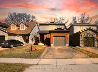 68 Wheatland Dr, Cambridge, ON N1P1C5