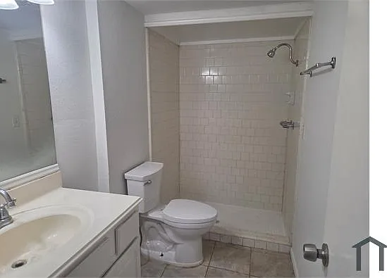 8762 Mickleton Dr — Photo 6