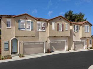 3118 Glenmore St, Vista, CA 92081