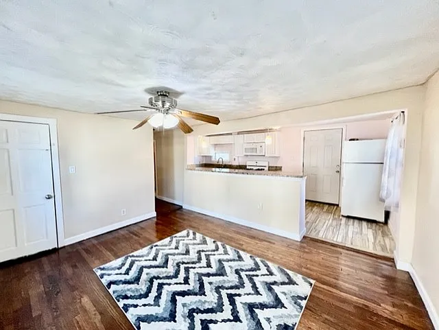 14 Amity St #1 — Photo 10