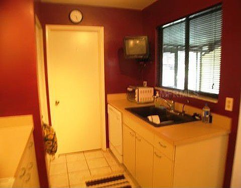 5th image of 5402 Britwell Ct