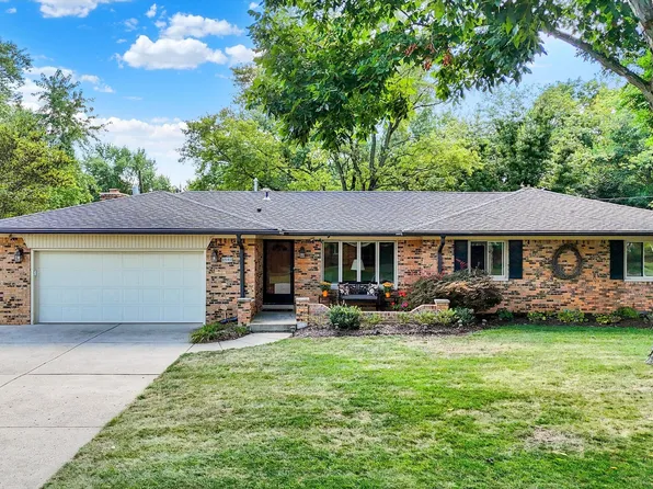 8540 Royal Meadow Dr, Indianapolis, IN 46217