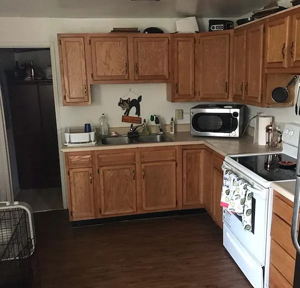 22 Greenbrier Dr #B — Photo 1