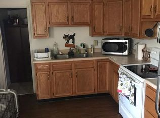 22 Greenbrier Dr #B, Athens, OH 45701