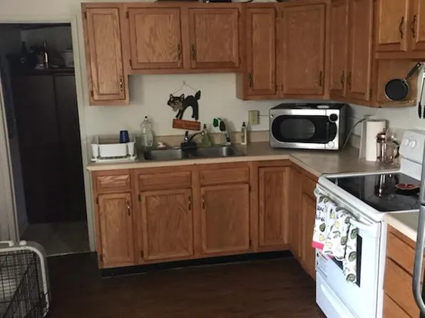 22 Greenbrier Dr #B, Athens, OH 45701