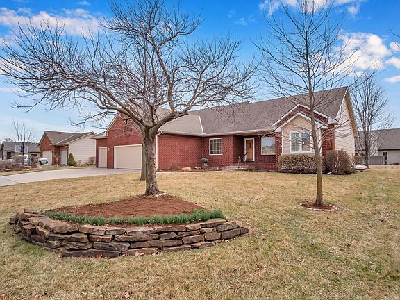 2nd image of 317 Witmarsum West Dr