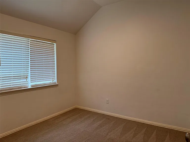 13401 Roadster Dr — Photo 18