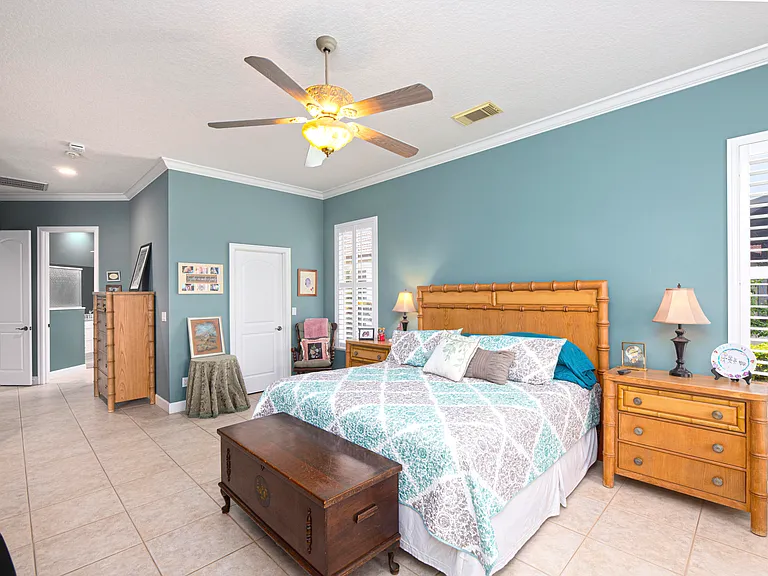 923 SW Grand Reserves Blvd — Photo 35