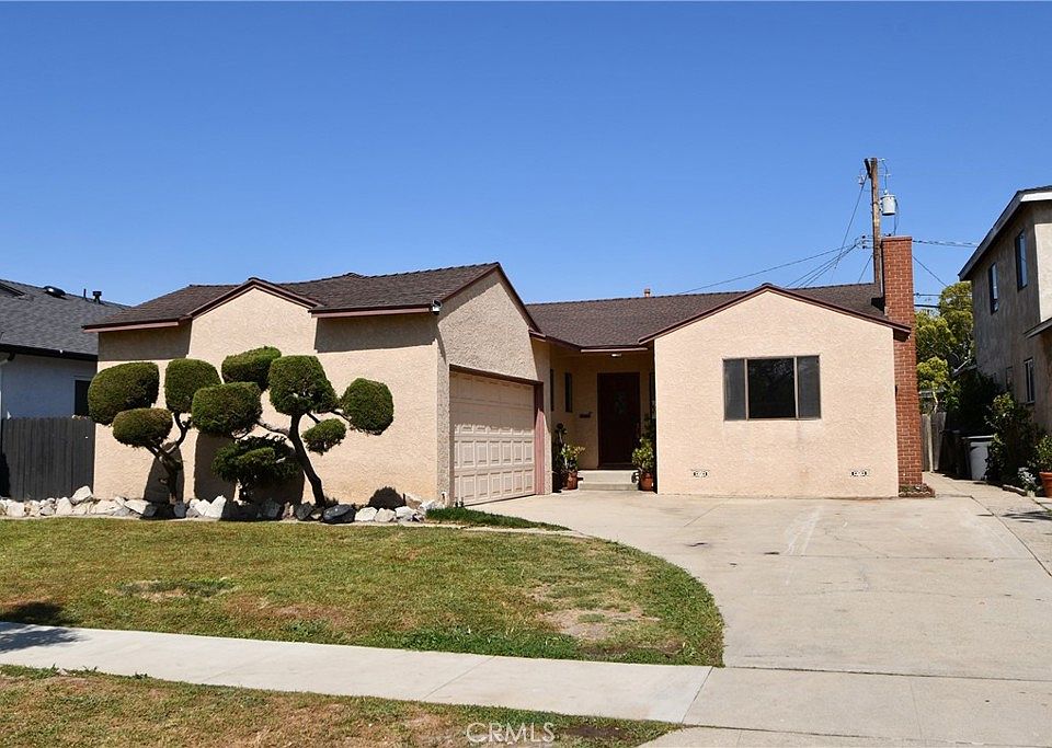 1st image of 16808 Casimir Ave