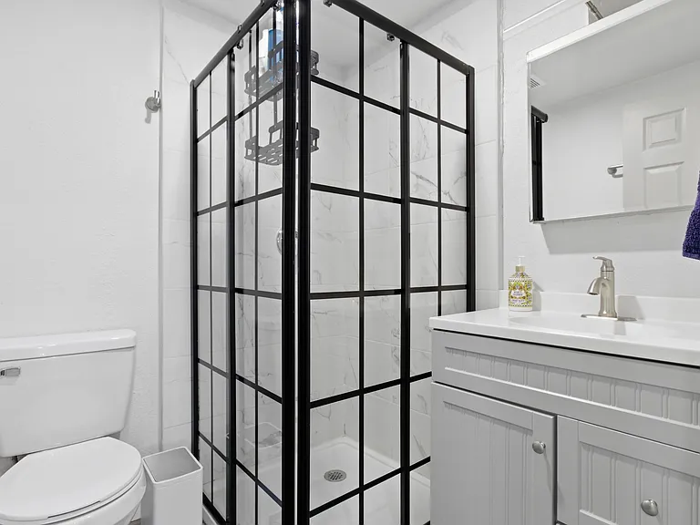 308 W Amelia Ave #5 — Photo 14